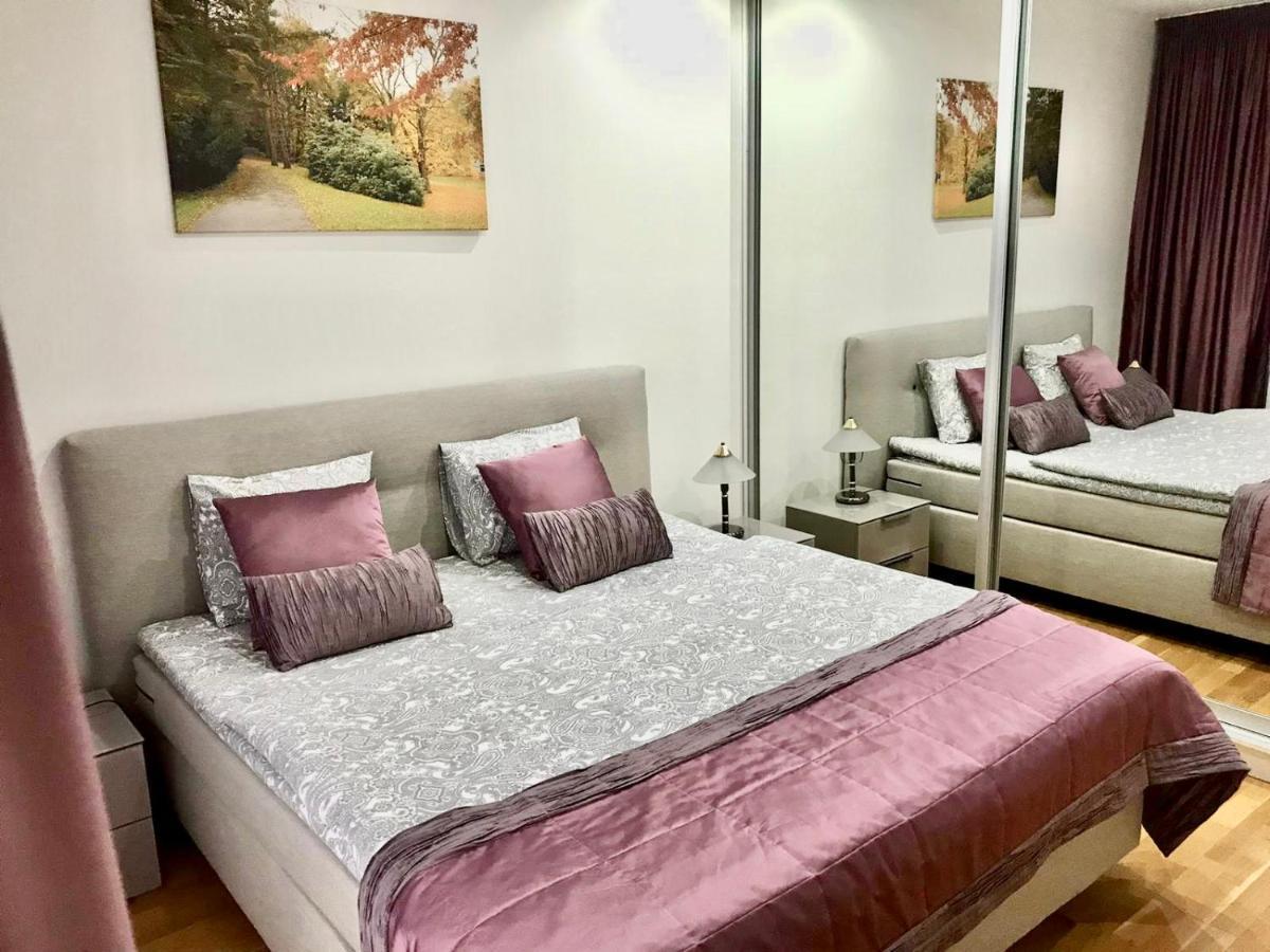 Korunni Dvur, 2 Free Parkings Apartamento